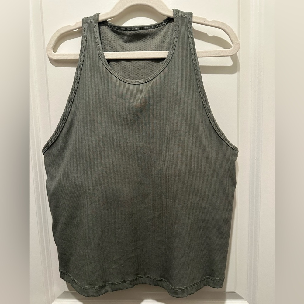 Vuori Women's Sage Green Tank Top